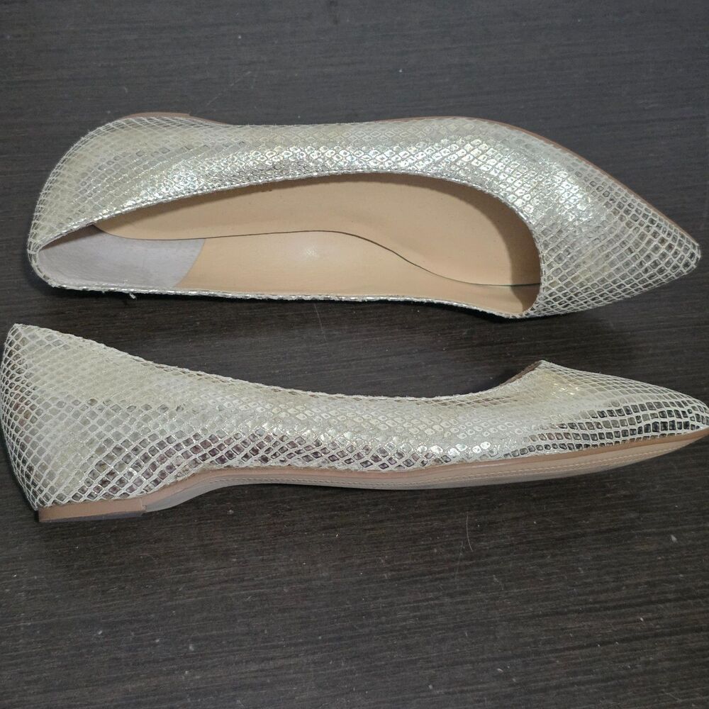 Ivanka Trump Itchic Leather Pointed Toe Low Wedge Flats Snakeskin 6.5M - Picture 8 of 16